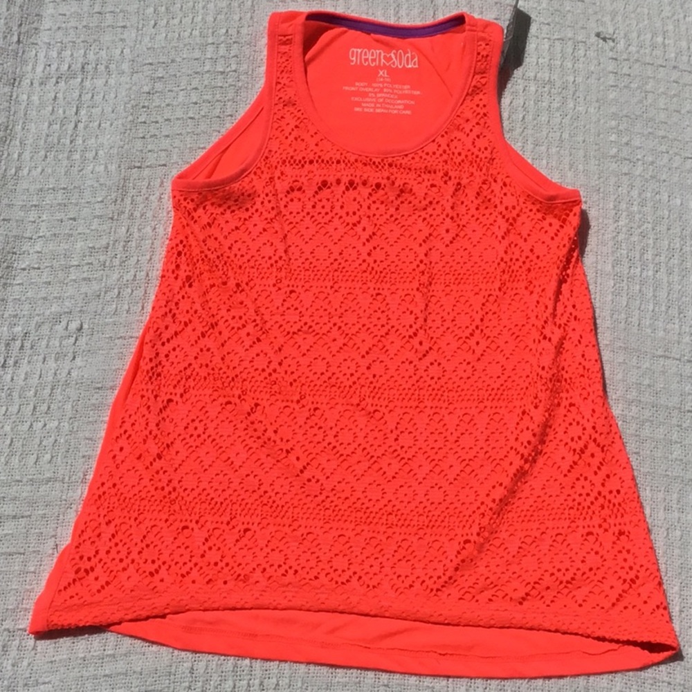 NWT girls size XL 14-16 Tank top.